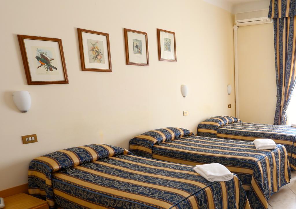 Hotel Loreto Mailand Zimmer foto